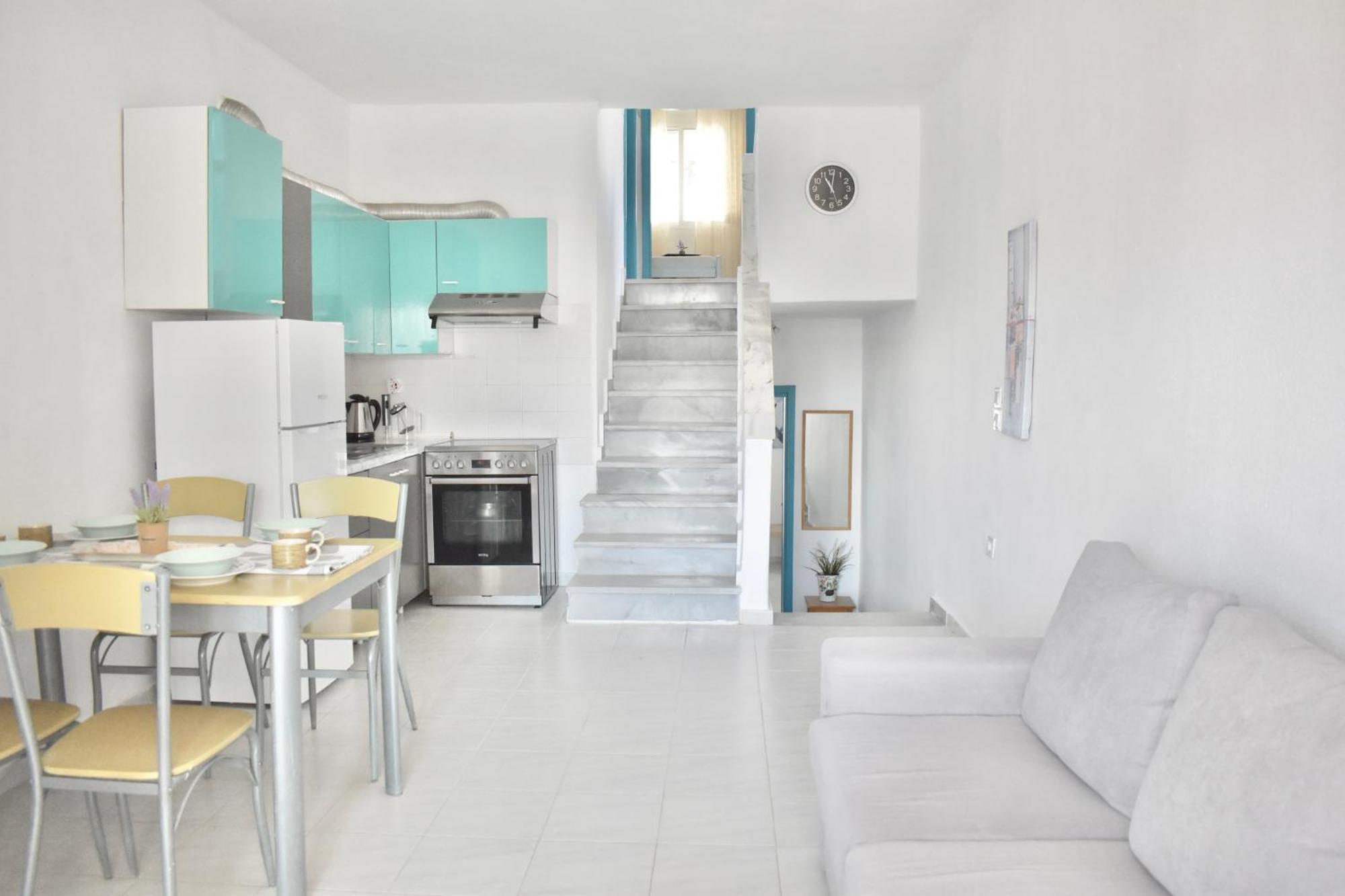 Varonos Summer Residences Siviri Pokoj fotografie