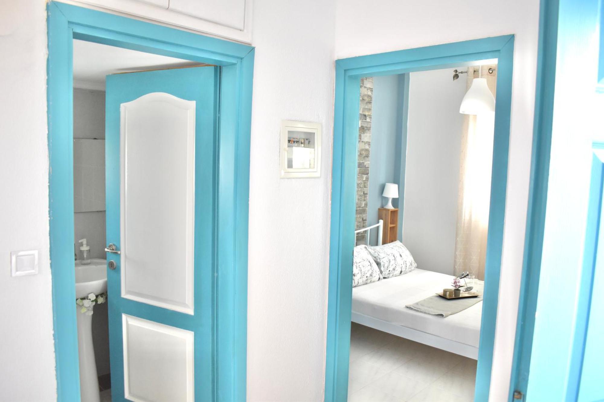 Varonos Summer Residences Siviri Pokoj fotografie